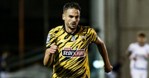 Νέο σοκ στην ΑΕΚ: Μπαίνει χειρουργείο ο Γκατσίνοβιτς!