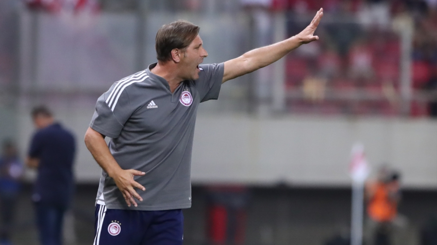 Ολυμπιακός: Στην ξεκούρδιστη ορχήστρα όλοι, δικαίως, κοιτούν... το μαέστρο!