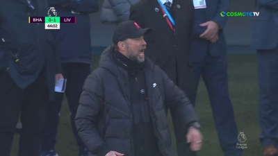 Μπράιτον - Λίβερπουλ: Έξαλλος ο Κλοπ φώναζε «δώσε πάσα» στον Σαλάχ! (video)