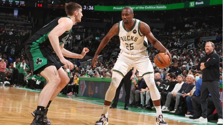 Συνεχίζει στην ΚΑΕ Ελαφιακός ο Ιμπάκα