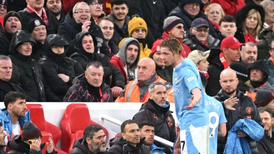 Ο Κέβιν λάτρευε τη Λίβερπουλ, αλλά για τον Ντε Μπρόινε το Άνφιλντ είχε μόνο... γιουχάρισμα! (video)