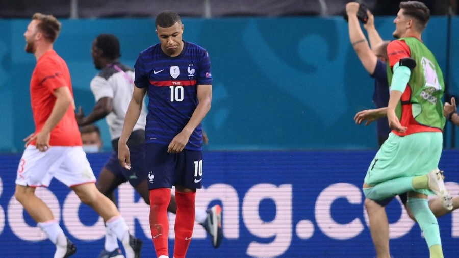 Κίλιαν Εμπαπέ: Ο χαμένος και μοιραίος της Εθνικής Γαλλίας- Έμεινε στην «σκιά» του Μπενζεμά