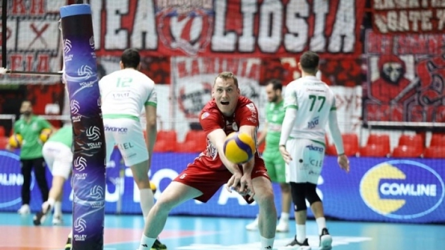 Διακοπή στο Ολυμπιακός – Παναθηναϊκός, επεισόδια γύρω από το Ρέντη και δακρυγόνα! (video)