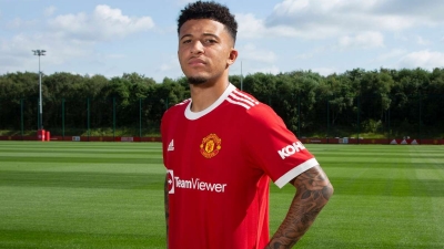 Μάντσεστερ Γιουνάιτεντ: Ανέτοιμος ο Καβάνι, πάει για βασικός ο Σάντσο