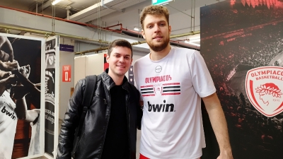 Ο Σάσα Βεζένκοφ στο BN Sports: «Με αυτόν τον κόσμο στο πλευρό μας είναι… αλλιώς!»