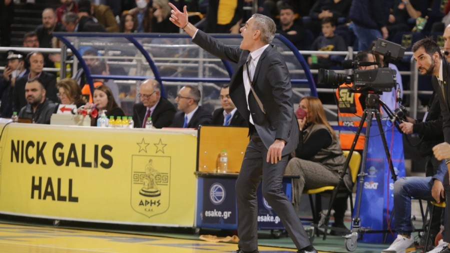 Καστρίτης: «Ευχαριστούμε τον κόσμο που γέμισε το γήπεδο»