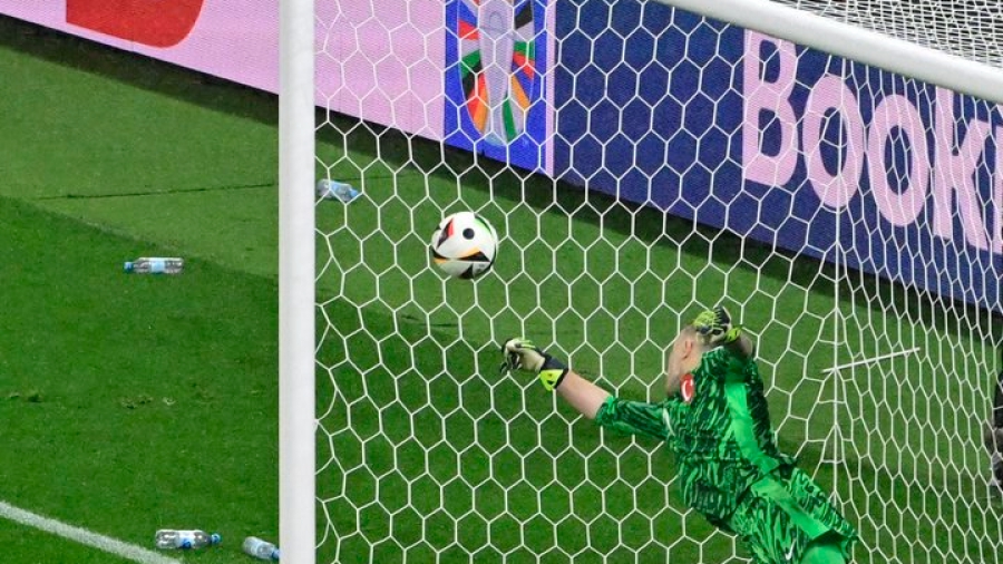 «Μερτ Γκιουνόκ, τι έβγαλες;» Το όνομα που έγινε σύνθημα σε όλη την Τουρκία! (video)