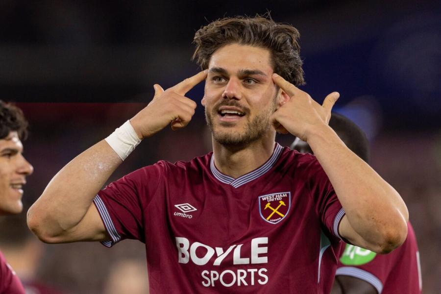 Γουέστ Χαμ: Στο στόχαστρο της Ευρώπης ο Μαυροπάνος - «Παραμένει», επιβεβαιώνει η ομάδα!