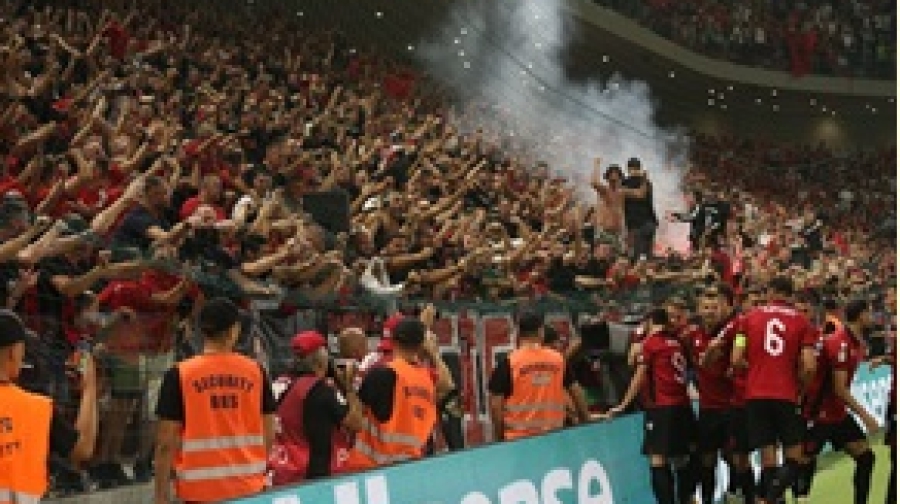 Αλβανία - Πολωνία 2-0: Κάνουν ευρωπαϊκά όνειρα οι γείτονες με την παρέα του Λεβαντόφσκι σε... κρίση! (video)
