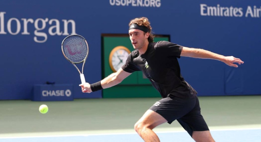 Τσιτσιπάς: «Δεν υπάρχει μεγαλύτερη χαρά από το να επιστρέφω εδώ που ξεκίνησα το τένις»