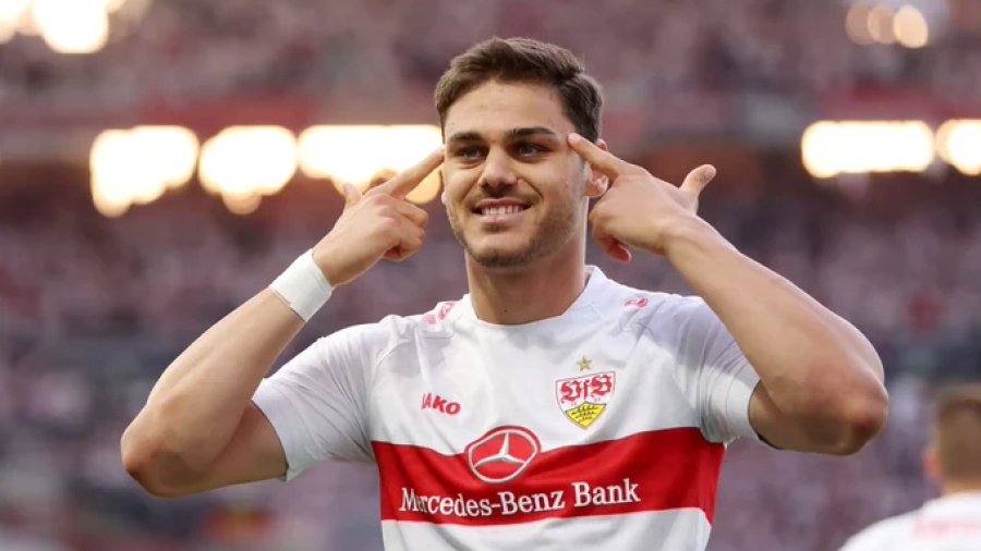 Γουέστ Χαμ: Πετάει για το Λονδίνο ο Μαυροπάνος - «Χτυπάει» την 3η θέση των ακριβότερων ελληνικών μεταγραφών!