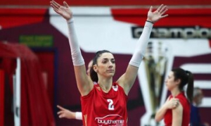 «Αθλήτρια παράδειγμα, για πάντα μία από εμάς!»: Τέλος εποχής για Εμμανουηλίδου - Το «ευχαριστώ» του Ολυμπιακού!
