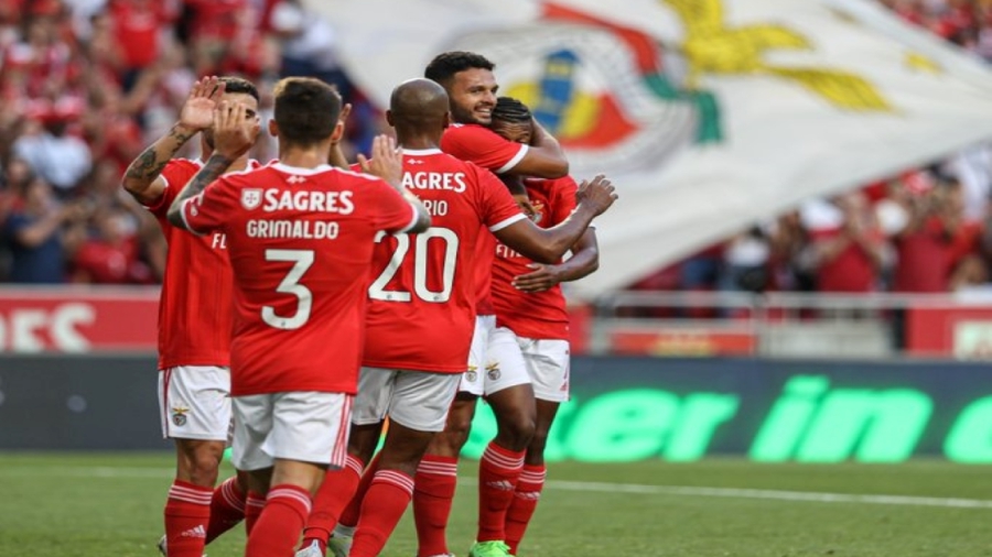 Μπενφίκα – Μίντιλαντ 4-1: Οι «αετοί» της Λισαβώνας σκόρπισαν στους τέσσερις ανέμους τους Δανούς και πλησίασαν τους ομίλους! (video)