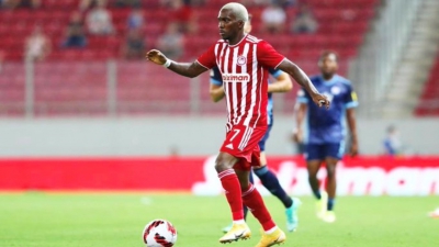 Ονιεκούρου: Από φευγάτος στην Ελλάδα, περιζήτητος στην Τουρκία!