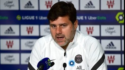 Ποτσετίνο: «Ο Μέσι βρέθηκε θετικός στην Αργεντινή, μέχρι να βγει αρνητικός δεν μπορεί να γυρίσει»