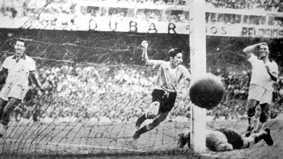Παγκόσμιο Κύπελλο 1950: Όταν η Ουρουγουάη βύθισε στο πένθος ολόκληρη τη Βραζιλία νικώντας στο Μαρακανά! (video)