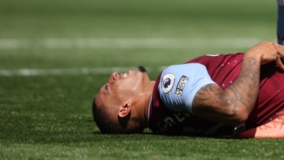 Άστον Βίλα: Φόβοι για ρήξη αχιλλείου για τον Ντιέγκο Κάρλος