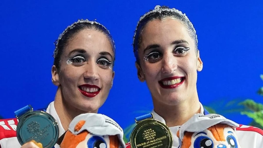 Καλλιτεχνική κολύμβηση: Οι αδερφές Αλεξανδρή κατέκτησαν το χρυσό για την Ελλάδα στο ευρωπαϊκό πρωτάθλημα του Παρισιού!