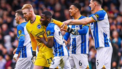 Η απόλυτη αποθέωση από τον Πεπ Γκουαρδιόλα στη Μπράιτον του Ρομπέρτο Ντε Τζέρμπι!