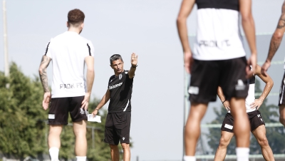 Εμψύχωσε τους παίκτες ο Λουτσέσκου: «Είμαστε μία ομάδα που μπορεί να νικήσει τον οποιονδήποτε!»