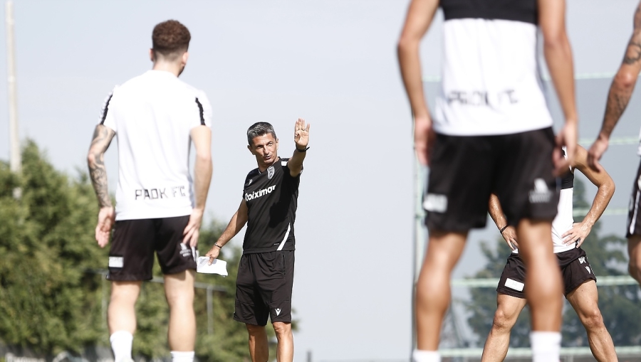 Εμψύχωσε τους παίκτες ο Λουτσέσκου: «Είμαστε μία ομάδα που μπορεί να νικήσει τον οποιονδήποτε!»