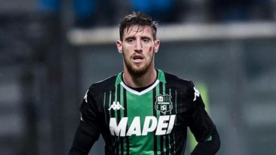 Γιώργος Κυριακόπουλος: Ο πλάγιος μπακ που ξέρει πώς να κάνει χαρούμενους τους συμπαίκτες του (video)