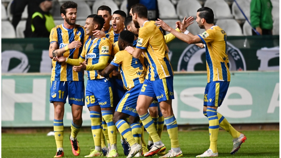 Προκριματικά Europa Conference League: Ζορίστηκε ο ΑΠΟΕΛ, αλλά τα κατάφερε – Χαλαρή η Μπριζ περνάει στην επόμενη φάση