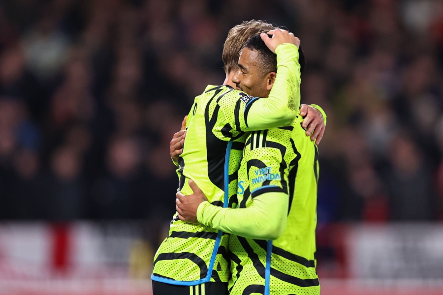 Νότιγχαμ Φόρεστ – Άρσεναλ 1-2: Δίκαιο «τρίποντο» και τώρα… Λίβερπουλ!