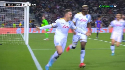 Μπαρτσελόνα – Νάπολι 0-1: Προηγούνται οι «παρτενοπέι» στο Καμπ Νόου! (video)