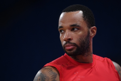 Τίτλοι τέλους μεταξύ Αρμάνι και Ντιλέινι!