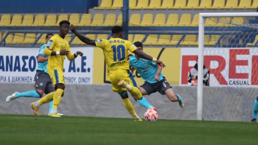 Παναιτωλικός – Αστέρας Τρίπολης 1-1: «Γεμάτο» φιλικό υπό το βλέμμα του… Καμίνσκι