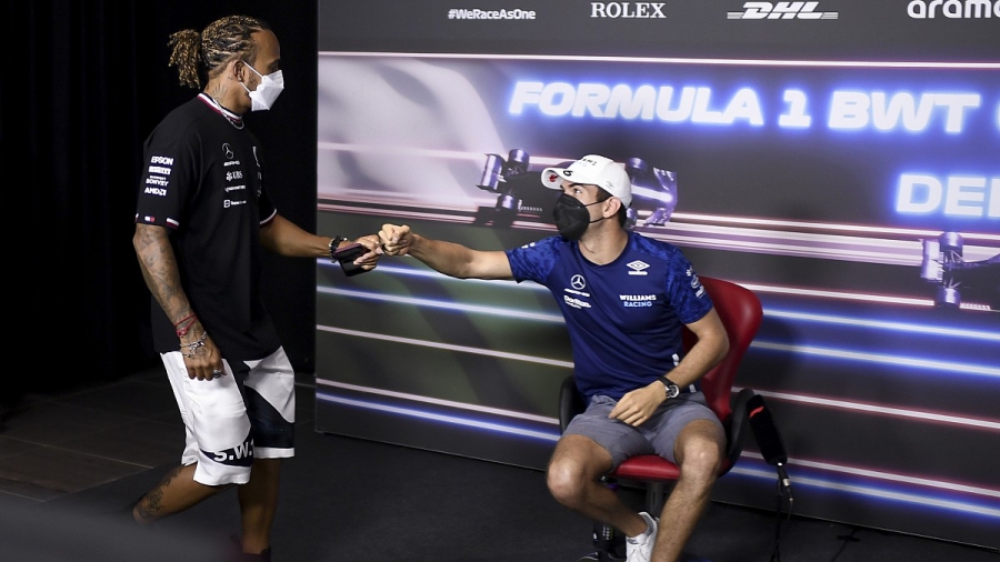 Formula 1: Στο πλευρό του Λατίφι ο Χάμιλτον