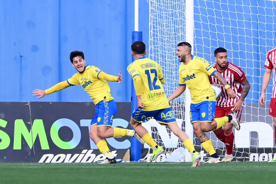 Δεν έγινε ξανά: Ο Παναιτωλικός προηγείται του Ολυμπιακού στο Αγρίνιο, για… πρώτη φορά ιστορικά! (video)