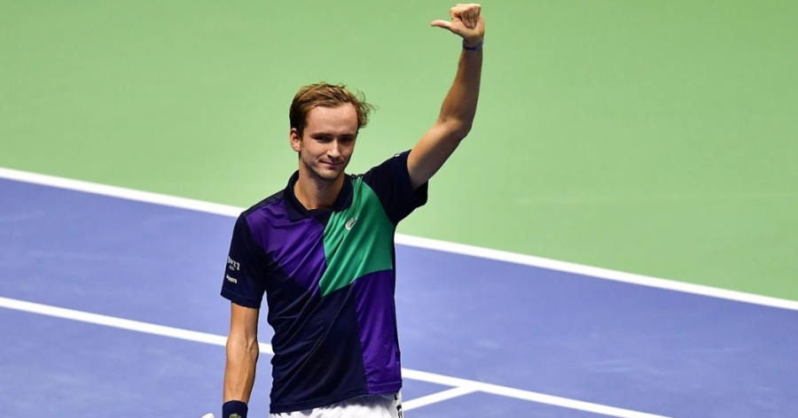 Astana Open: Στα ημιτελικά κόντρα στον Τζόκοβιτς ο Μεντβέντεφ