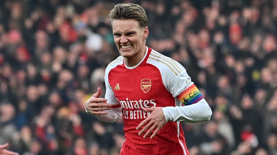 Ο Γκαρνάτσο το έβαλε… μόνος του, η Άρσεναλ σκόραρε όλη μαζί – Γκολ που θύμισε… Γουίλσιρ και Νόριτς! (video)