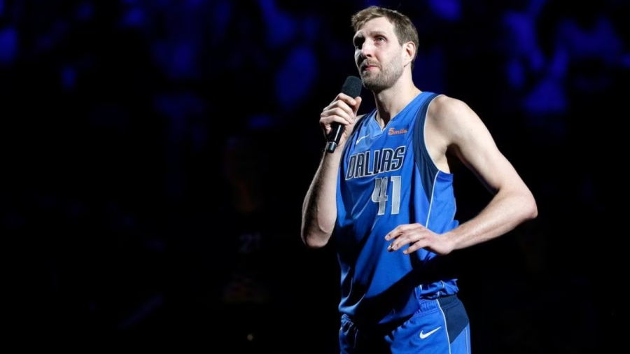 Το δακρυσμένο «αντίο» του τεράστιου Νοβίτσκι στο Ντάλας! (video)