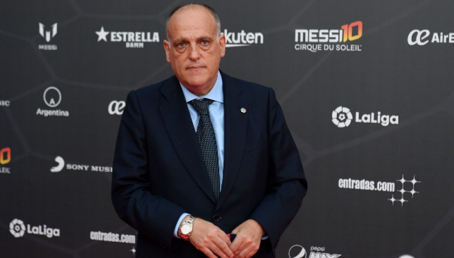 Τέμπας: «Η Μπαρτσελόνα μπορεί να αποκτήσει πλέον Λεβαντόφσκι, Κούντε και Μπερνάντο Σίλβα»