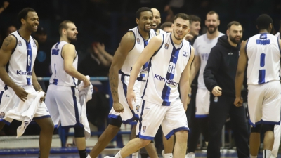 Παπαδάκης όπως... Κλέι Τόμπσον κράτησε ζωντανό τον Ηρακλή (91-86 τον Άρη) (video)