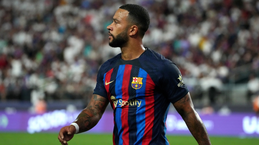 «Βλέπει» τον Ντεπάι η Σεβίλλη