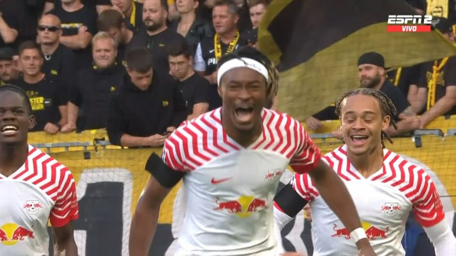 Γιάνγκ Μπόις - Λειψία 0-1: Το πρώτο γκολ του φετινού Champions League ανήκει στον Σιμακάν (video)