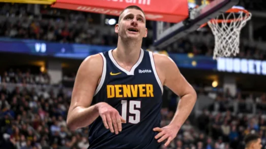 Triple-double ο Γιόκιτς; Ε καλά, δεν μας κάνει εντύπωση, άλλη μια μέρα στη… δουλειά, γράφοντας ιστορία! (video)