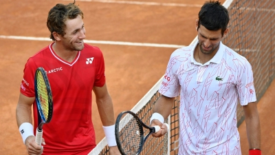 «Βασιλιάς», εν τη απουσία του αυθεντικού, ο Τζόκοβιτς στο Παρίσι αλλά όχι διά... περιπάτου στη betshop.gr!