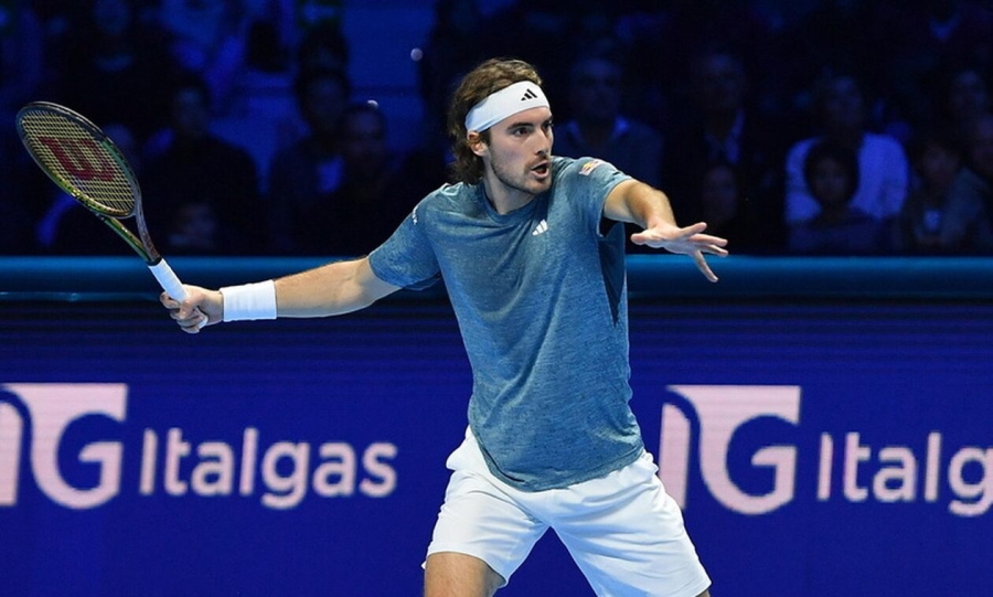 ATP Finals: Αποχώρησε από το ματς με τον Ρούνε λόγω τραυματισμού ο Τσιτσιπάς!