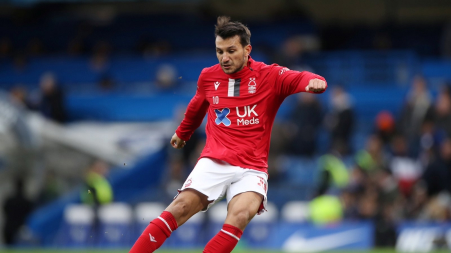 Από τον Μπουχαλάκη στον Kαρβάλιο: Οι παίκτες που έκαναν το δρομολόγιο Νότιγχαμ - Ολυμπιακός στην πενταετία διοίκησης Μαρινάκη