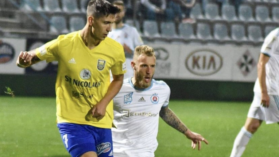 Ο Χρήστος Κουντουριώτης στο BN Sports: «Αυτά είναι τα δυνατά σημεία της Σλόβαν – Να αποδείξει πως είναι το φαβορί ο Ολυμπιακός»