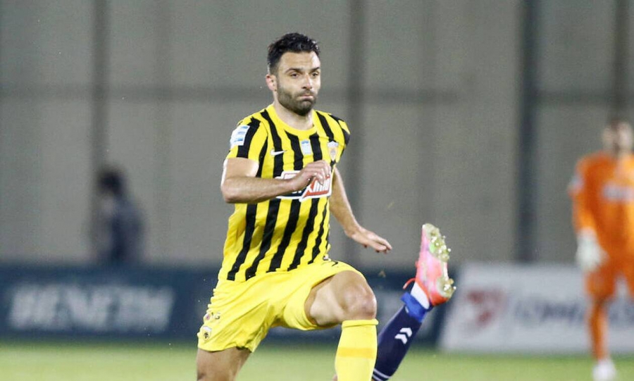 Το ιατρικό επιτελείο του Απόλλωνα Σμύρνης ευχαρίστησε τον Τζαβέλλα: «Ρωτούσε διαρκώς τον τραυματία Κότσαρη αν είναι καλά»