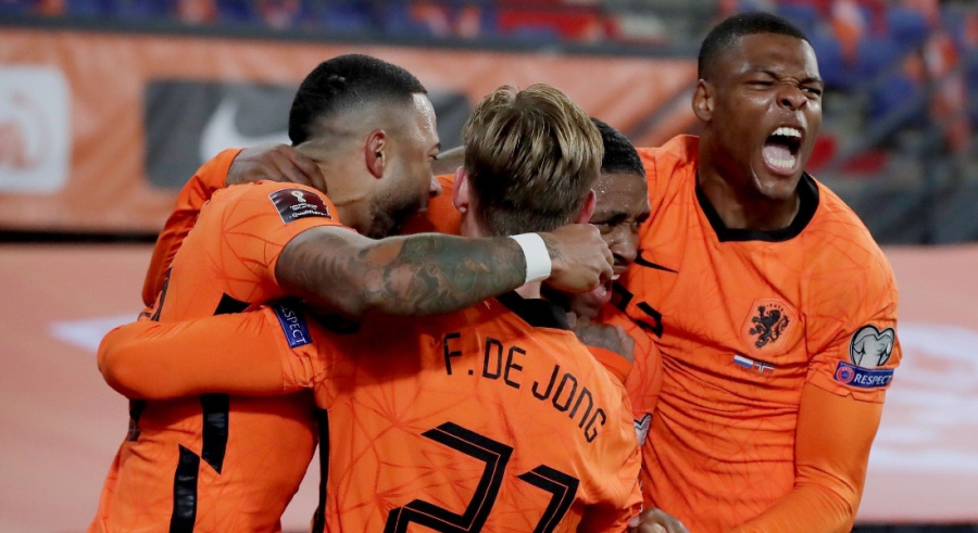 Θετικός στον κορονοϊό ο Φαν Χάαλ