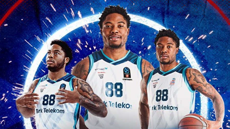 Στην Εφές ο MVP του πρωταθλήματος Τουρκίας, Ταϊρίκ Τζόουνς!