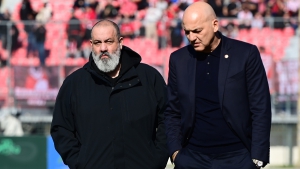 Kαραπαπάς: «Μην πιστεύετε σε fake news, σεβασμό στους αθλητές που οι πατρίδες τους είναι στις φλόγες» (pic)