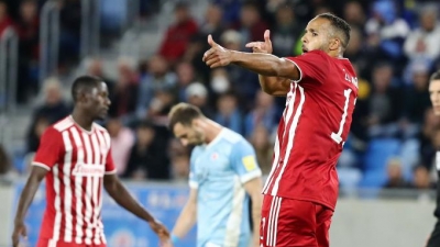 Σλόβαν Μπρατισλάβας- Ολυμπιακός 0-1: Σκοράρει με κεφαλιά ο Ελ Αραμπί! (video)